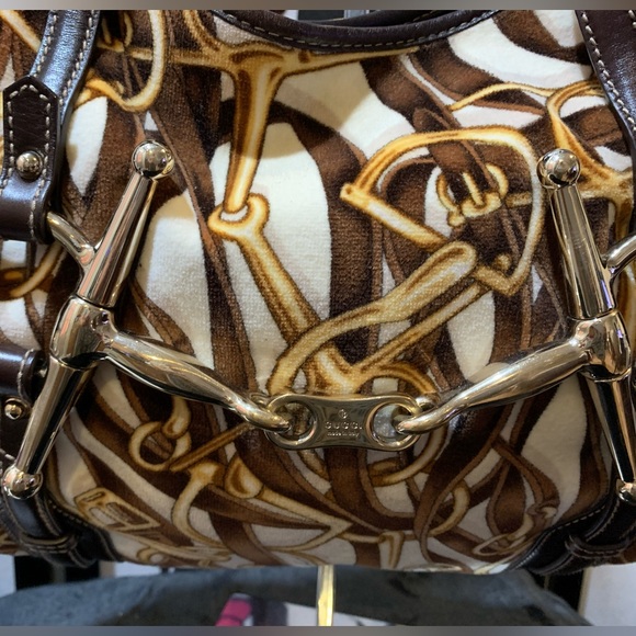 Gorgeous in EUC Gucci 85th anniversary hobo.Limited edition.Soft velvet💖‼️ - Picture 6 of 8